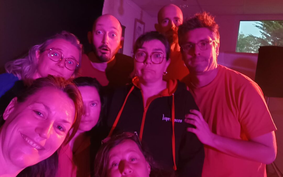 Un Spectacle Coloré à l&rsquo;Éprouvette